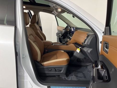 New 2026 Nissan Pathfinder Platinum w/ Cargo Package image 42