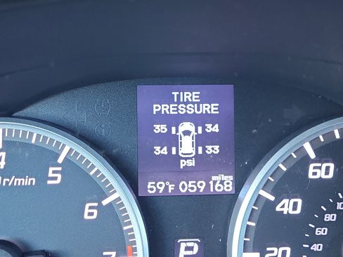 Used 2017 Acura RDX AWD w/ Technology Package image 10