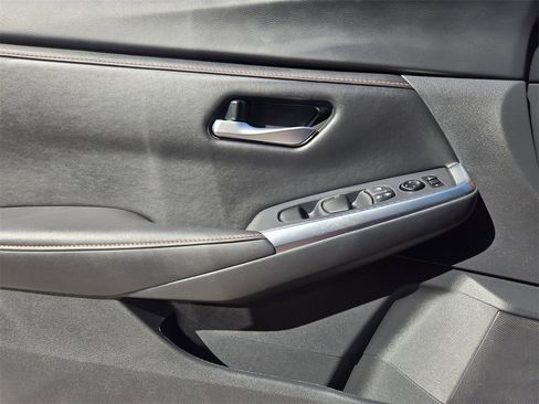 Used 2024 Nissan Sentra SR image 22