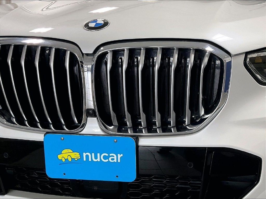 Used 2022 BMW X5 xDrive40i w/ M Sport Package AWD/4WD image 33