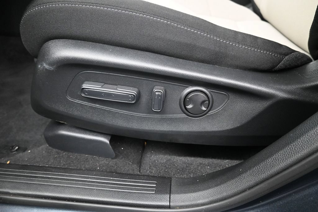 Used 2024 Honda CR-V EX image 26