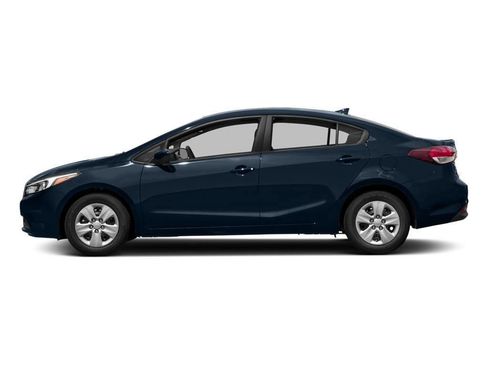 Used 2017 Kia Forte LX FWD image 58