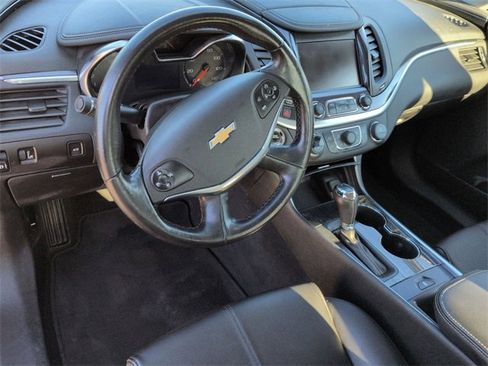 Used 2020 Chevrolet Impala LT image 11