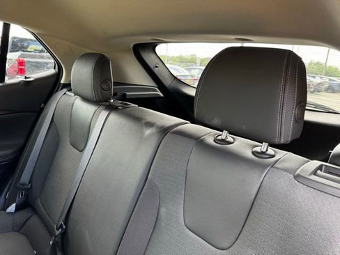 Used 2025 Buick Encore GX Preferred image 22