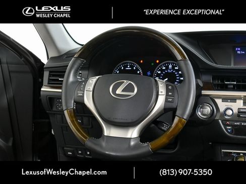 Used 2014 Lexus ES 350 w/ Premium Package image 25