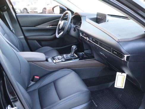 Certified 2025 MAZDA CX-30 2.5 Turbo w/ Premium Plus Pkg image 12