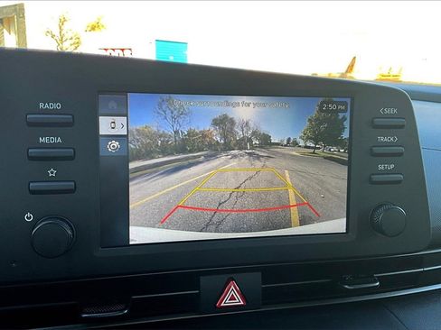 Certified 2025 Hyundai Elantra Sport image 21