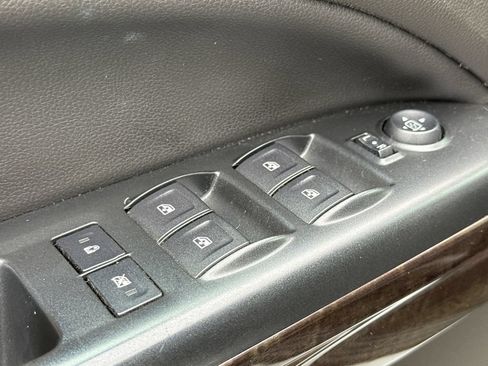 Used 2015 GMC Canyon SLT RWD image 20