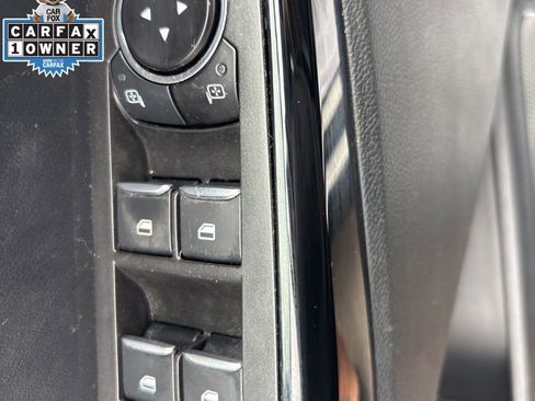 Used 2023 Ford Explorer ST-Line AWD/4WD image 17