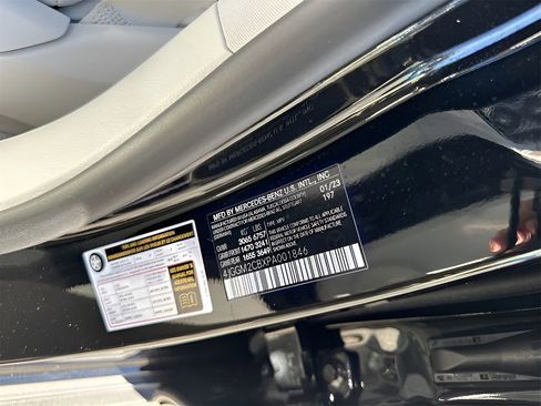 Used 2023 Mercedes-Benz EQE 500 4MATIC SUV w/ Exclusive Trim Package image 30