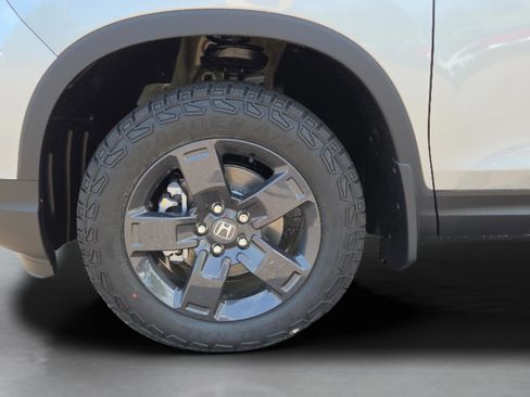 New 2026 Honda Ridgeline TrailSport image 9