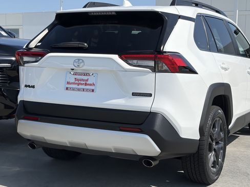 Certified 2024 Toyota RAV4 Adventure AWD/4WD image 4