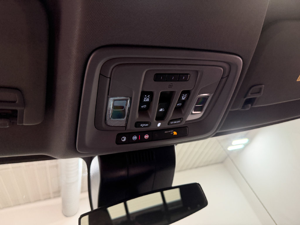 Used 2025 Chevrolet Silverado 1500 RST w/ Convenience Package II AWD/4WD image 84
