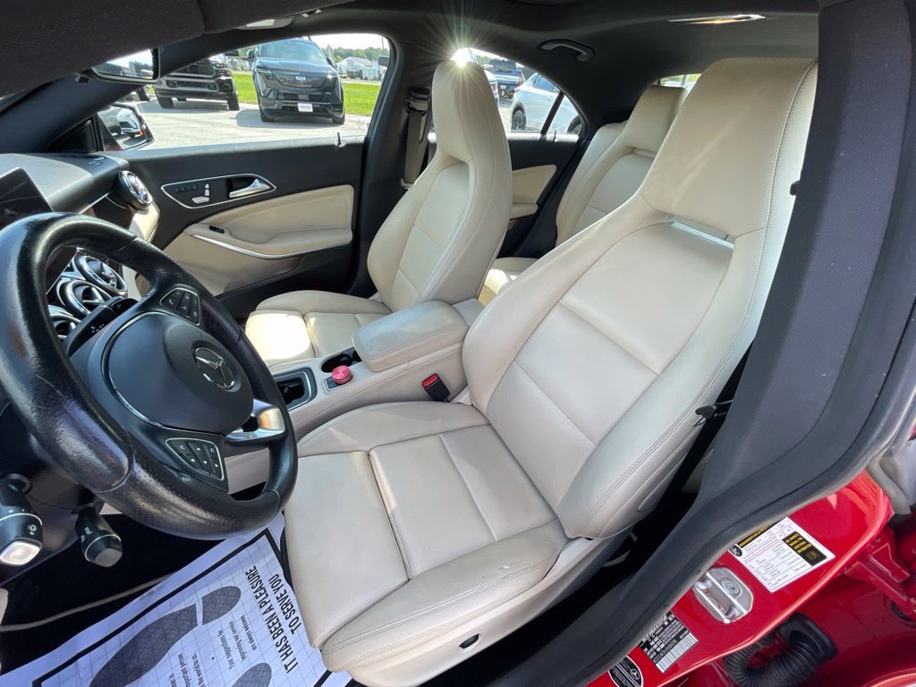 Used 2018 Mercedes-Benz CLA 250 image 11