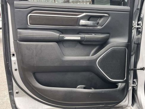 Used 2025 RAM 1500 Laramie image 16
