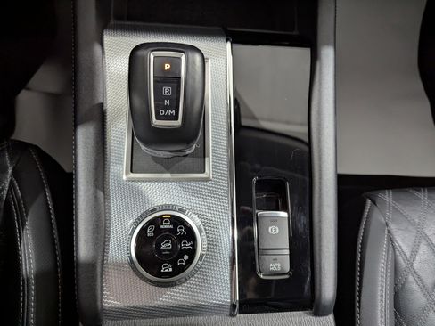 Used 2022 Mitsubishi Outlander SEL image 23