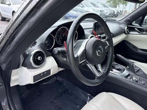 Used 2021 MAZDA MX-5 Miata RF Grand Touring RWD image 14