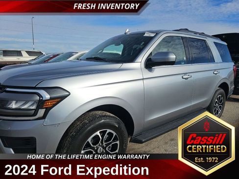 Used 2024 Ford Expedition XLT image 1