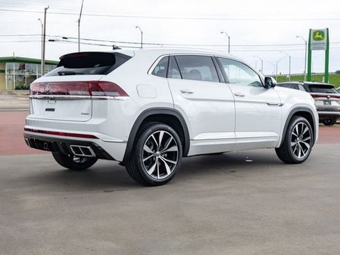 New 2026 Volkswagen Atlas Cross Sport SEL Premium R-Line AWD/4WD image 6