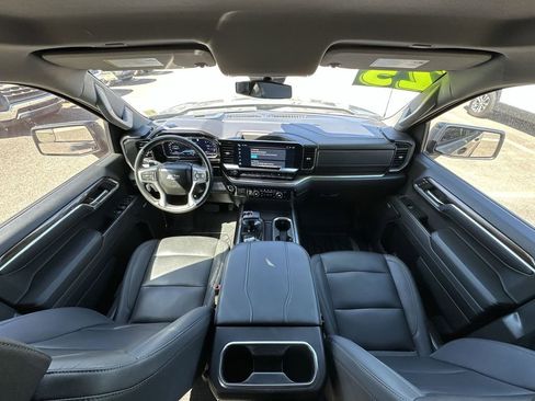 Used 2023 Chevrolet Silverado 1500 RST w/ Redline Edition image 18