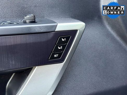 Used 2022 Toyota Tundra Platinum image 16