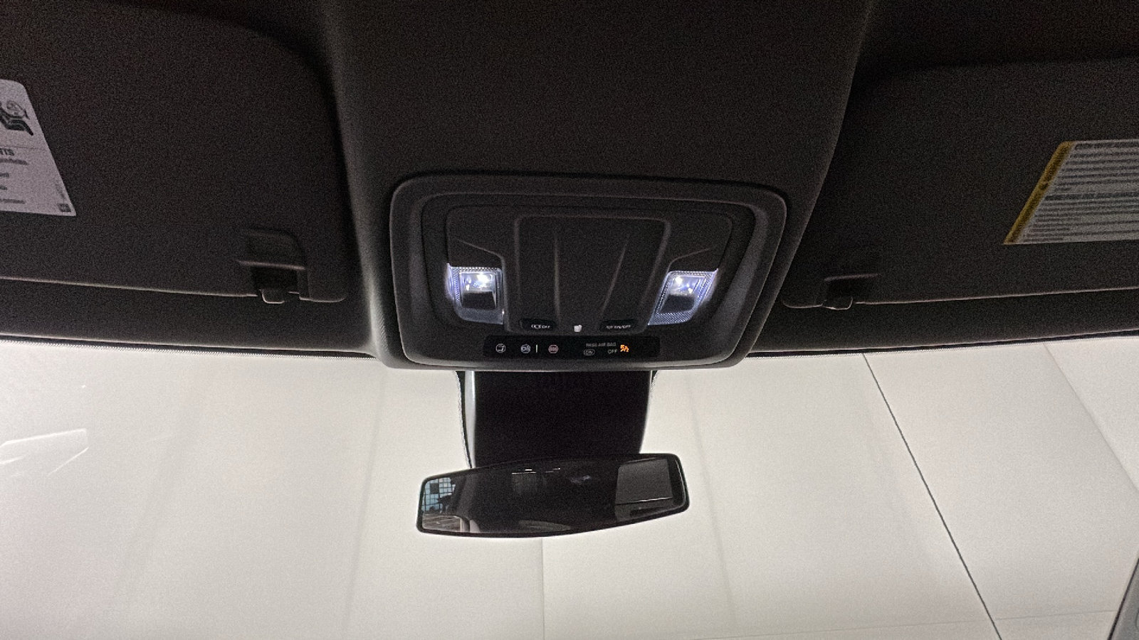Used 2023 GMC Sierra 1500 SLE AWD/4WD image 30