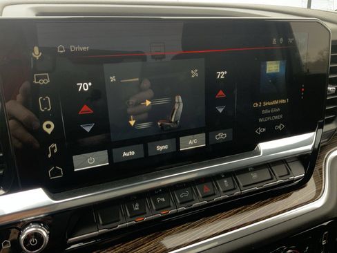 Used 2026 GMC Sierra 3500 SLE w/ SLE Convenience Package image 43