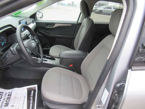 Used 2022 Ford Escape SE w/ SE Sport Appearance Package AWD/4WD image 13