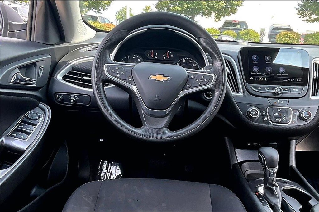 Used 2023 Chevrolet Malibu LS FWD image 17