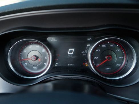 Used 2023 Dodge Charger SXT RWD image 25