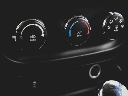 Used 2017 Jeep Patriot Sport w/ Power Value Group FWD image 12