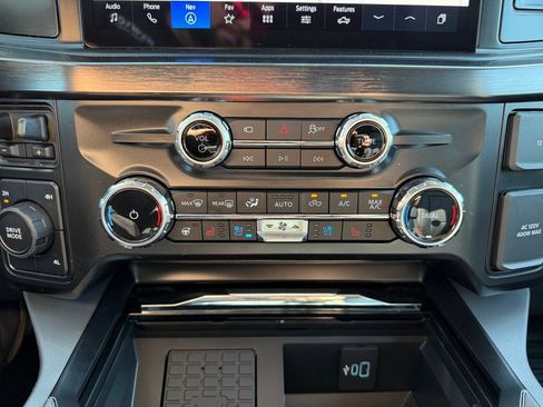 New 2026 Ford F350 4x4 Crew Cab DRW Super Duty image 31