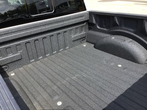 Used 2023 Ford F150 Lariat AWD/4WD image 15