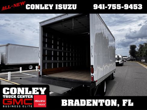 Used 2023 Isuzu NPR RWD image 14