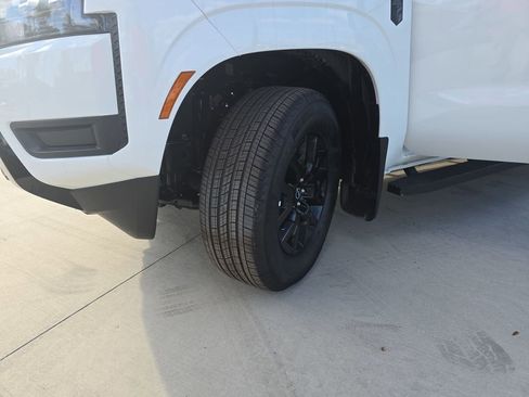 New 2026 Nissan Frontier SV w/ Tow Package RWD image 34