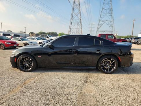 Used 2021 Dodge Charger Scat Pack RWD image 4