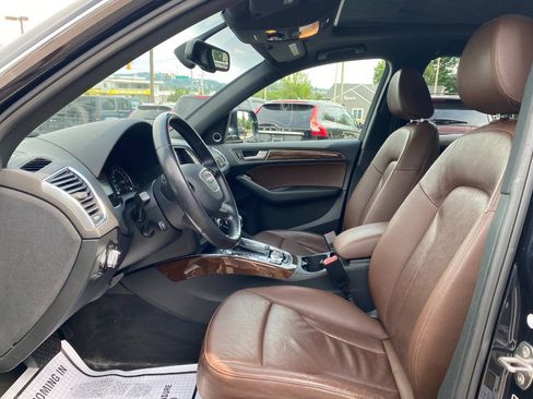 Used 2015 Audi Q5 2.0T Premium Plus w/ Technology Package AWD/4WD image 9