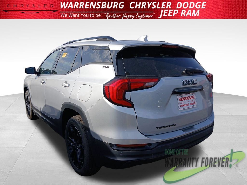 Used 2021 GMC Terrain SLE w/ Driver Convenience Package FWD image 5