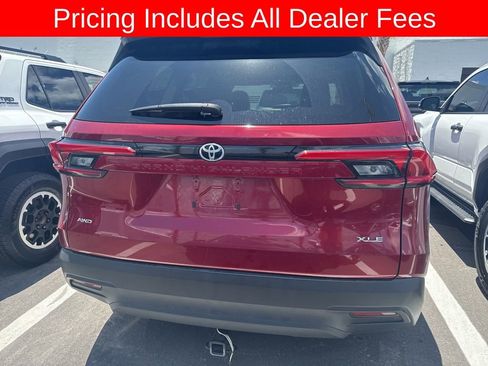 Used 2024 Toyota Grand Highlander AWD image 6