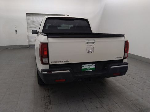 Used 2018 Honda Ridgeline Sport image 6