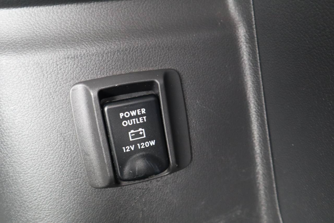 Used 2019 Mitsubishi Outlander SEL AWD/4WD image 43