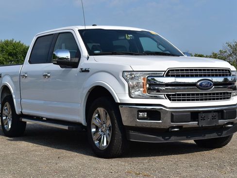 Used 2018 Ford F150 Lariat AWD/4WD image 3