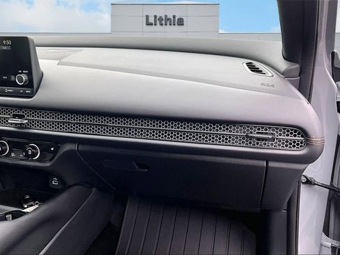 Used 2025 Honda HR-V Sport image 24