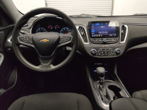 Used 2023 Chevrolet Malibu LT FWD image 22