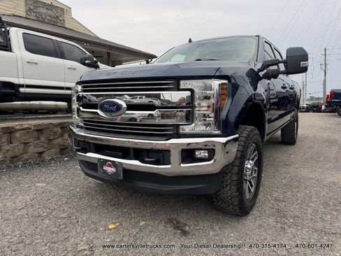 Used 2019 Ford F250 Lariat w/ Lariat Ultimate Package AWD/4WD image 3