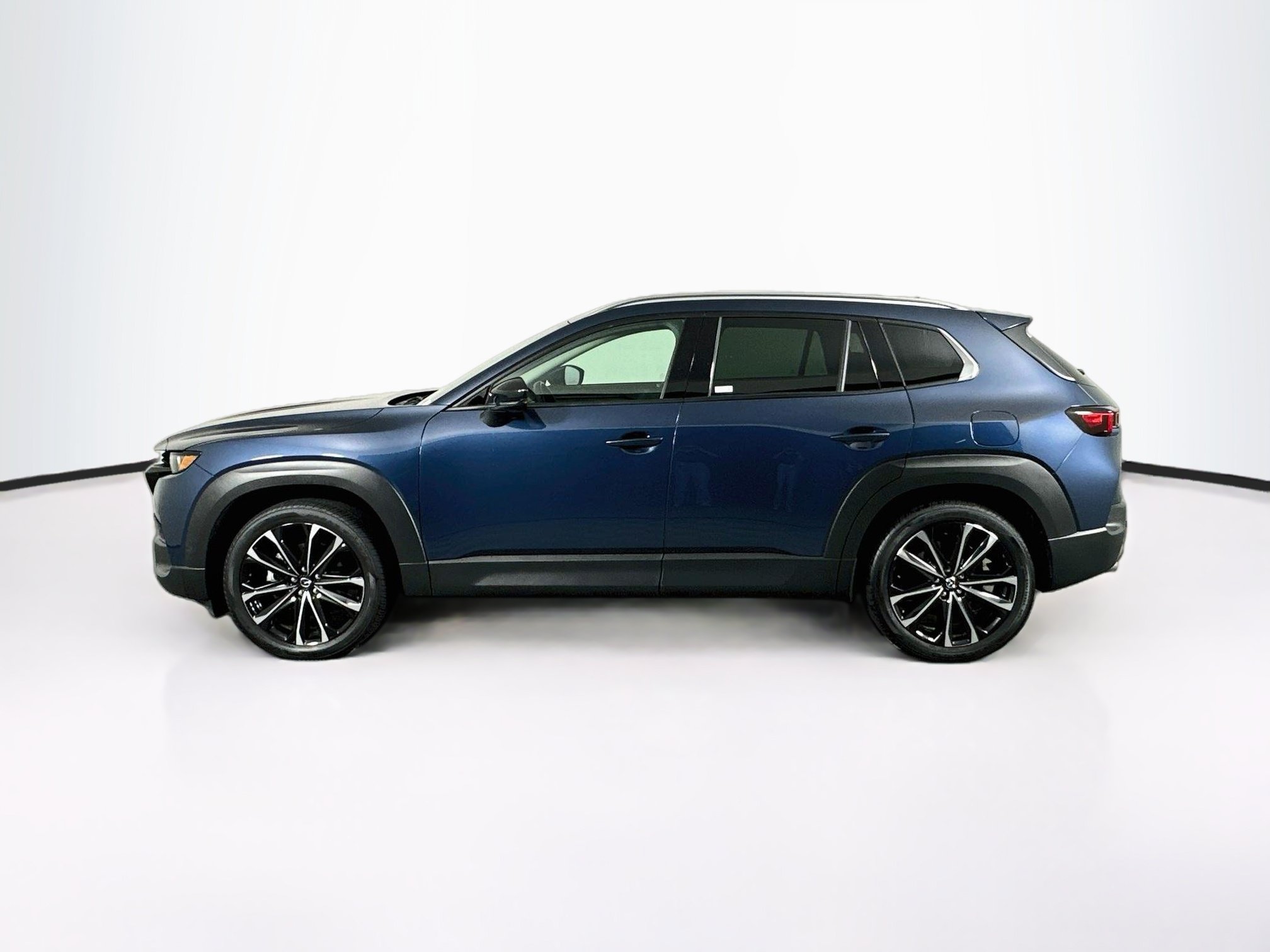 Used 2025 MAZDA CX-50 AWD 2.5 S w/ Premium Plus Pkg image 4