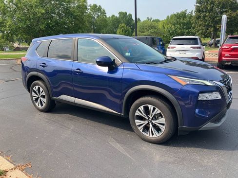 Used 2023 Nissan Rogue SV AWD/4WD image 8