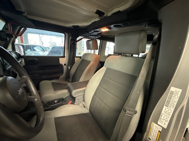 Used 2010 Jeep Wrangler Unlimited Sport AWD/4WD image 13