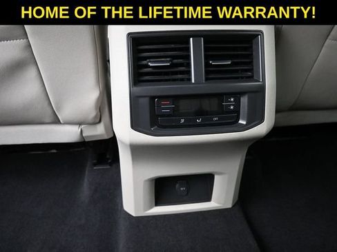 Used 2023 Volkswagen Atlas SE FWD image 39