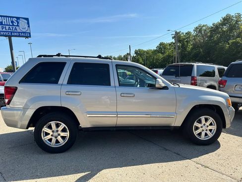 Used 2008 Jeep Grand Cherokee Limited AWD/4WD image 8